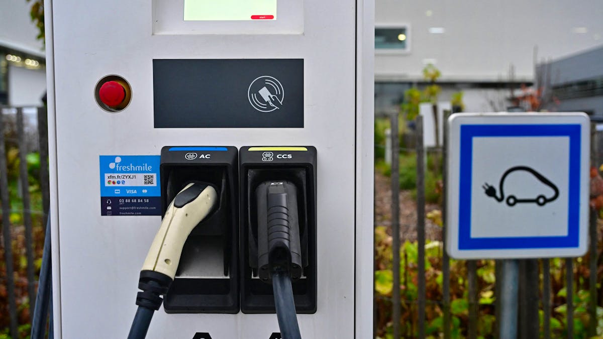 Trump blocks billions intended for charging stations