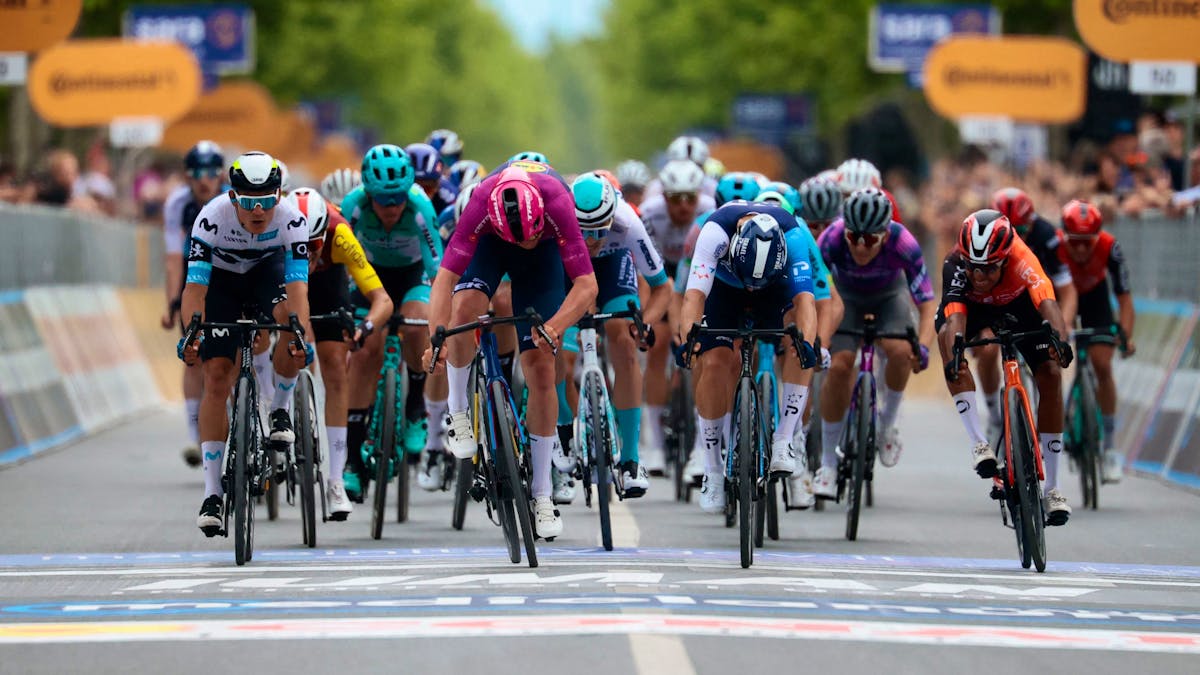 Sprint winner, Mads Pedersen is a double blow