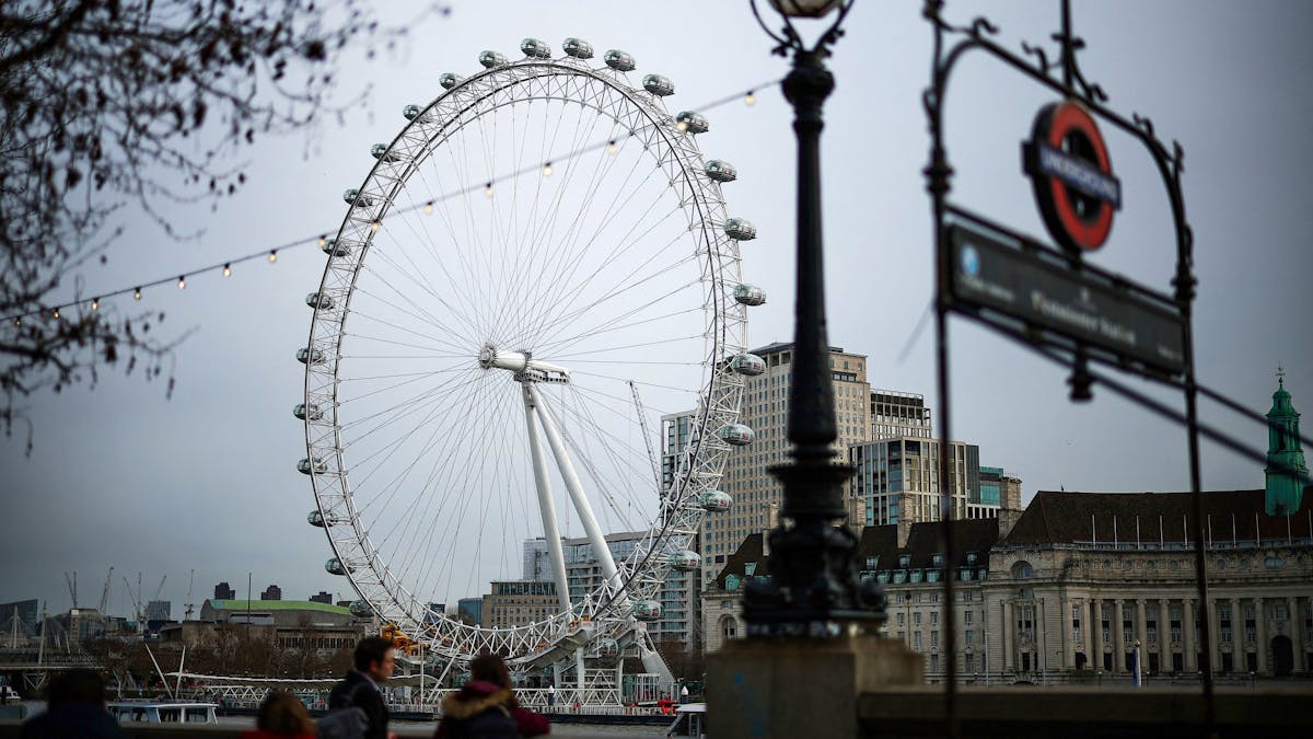 The London Big wheel is celebrating its 25th birthday