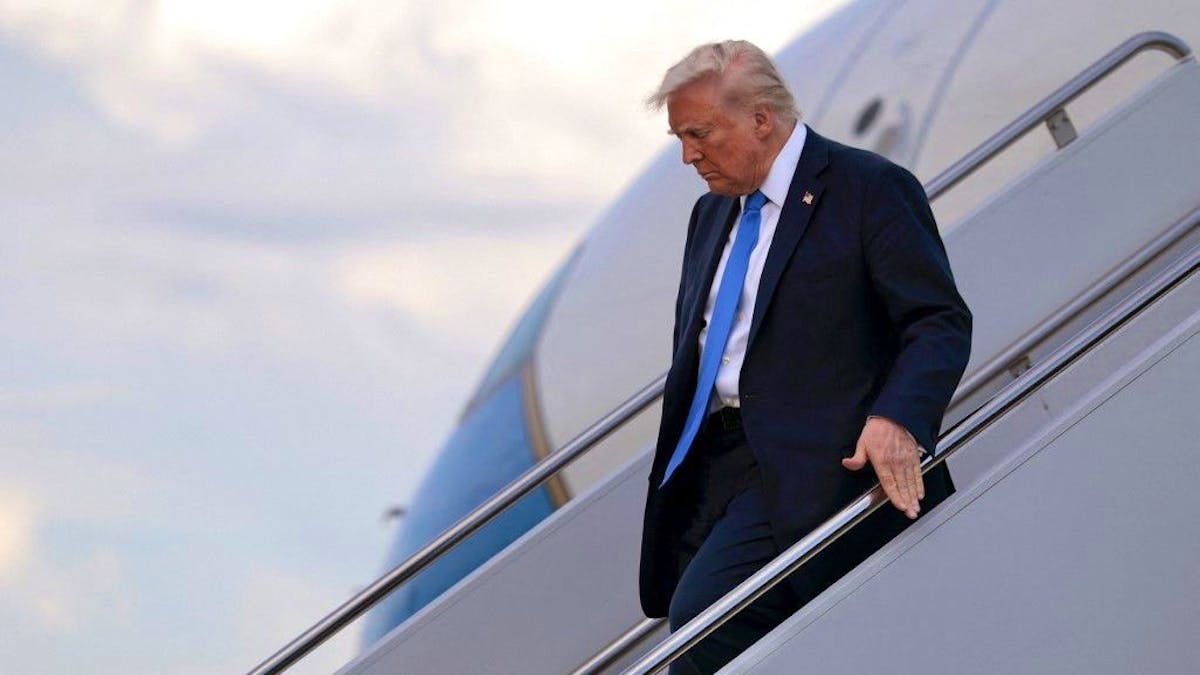 Trump about to accept a luxury plane, Qatar gift