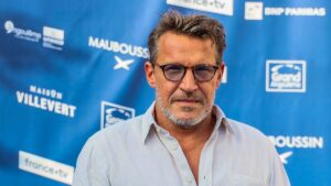 Benjamin Castaldi injured by hand by a remote -controlled helicopter