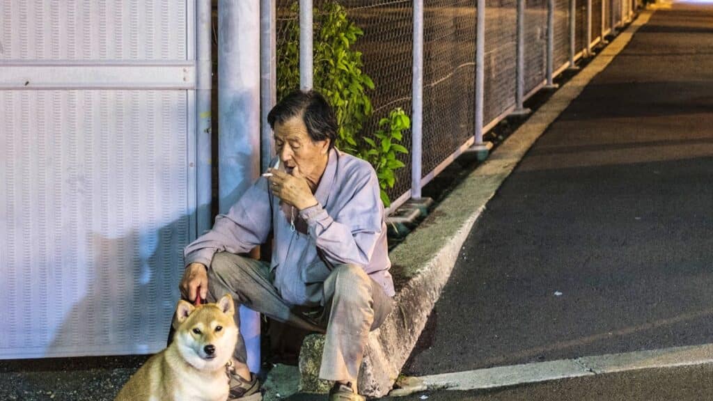 Osaka prohibits smoking on the street before the universal exhibition