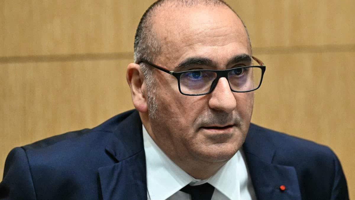 The prefect of police says he is "very worried" by the thugs