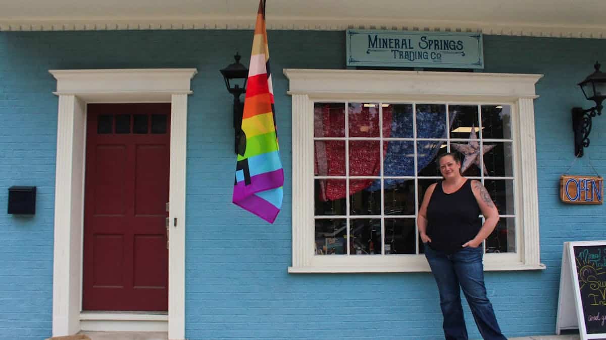 The village in which pro and anti avoid the annoying name