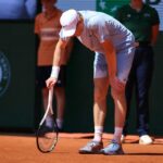 Dramatic twist in Paris: Jannik Sinner knocked down and already out!