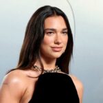 Dua Lipa demands 15 million from Samsung for a photo