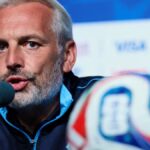 “The coach lost his father”: lunar declaration to the press