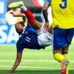 The “magnificent” Olise is a hair away from an anthology goal