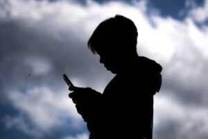 EU plan to limit access for under-15s