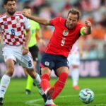 England atomizes Croatia, Spain continues