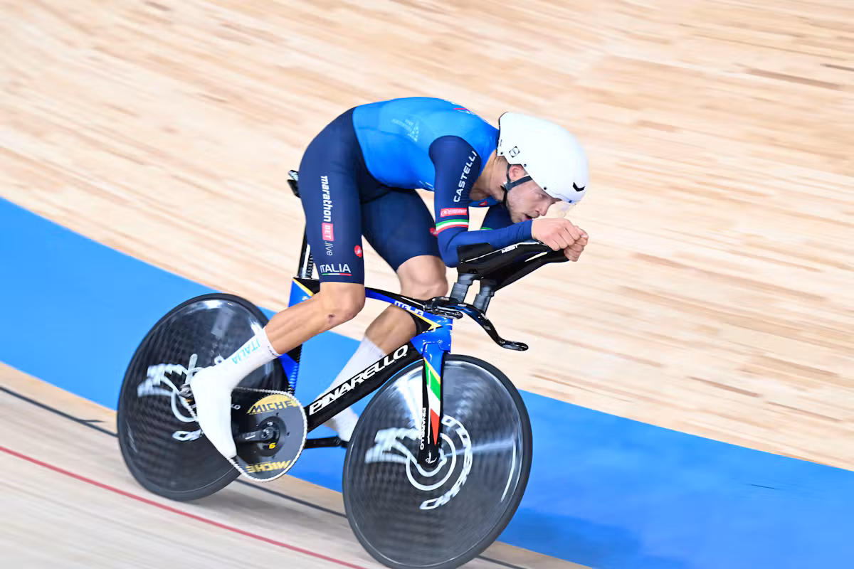 Jonathan Milan crushes his world record before winning gold