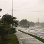 More than 660,000 homes without electricity in Florida